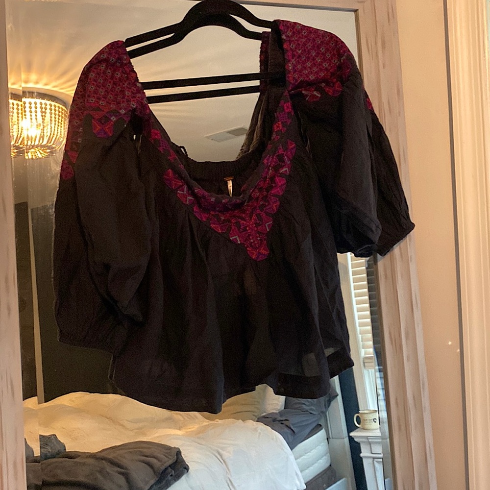 Anthropologie Off The Shoulder Blouse. Great fit and detail. XS, seems like S/M.